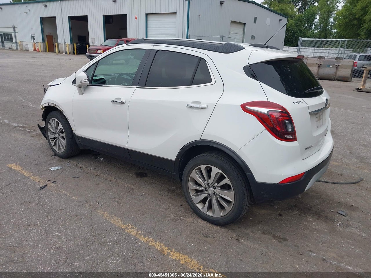 2017 BUICK ENCORE PREFERRED thumbnail 4