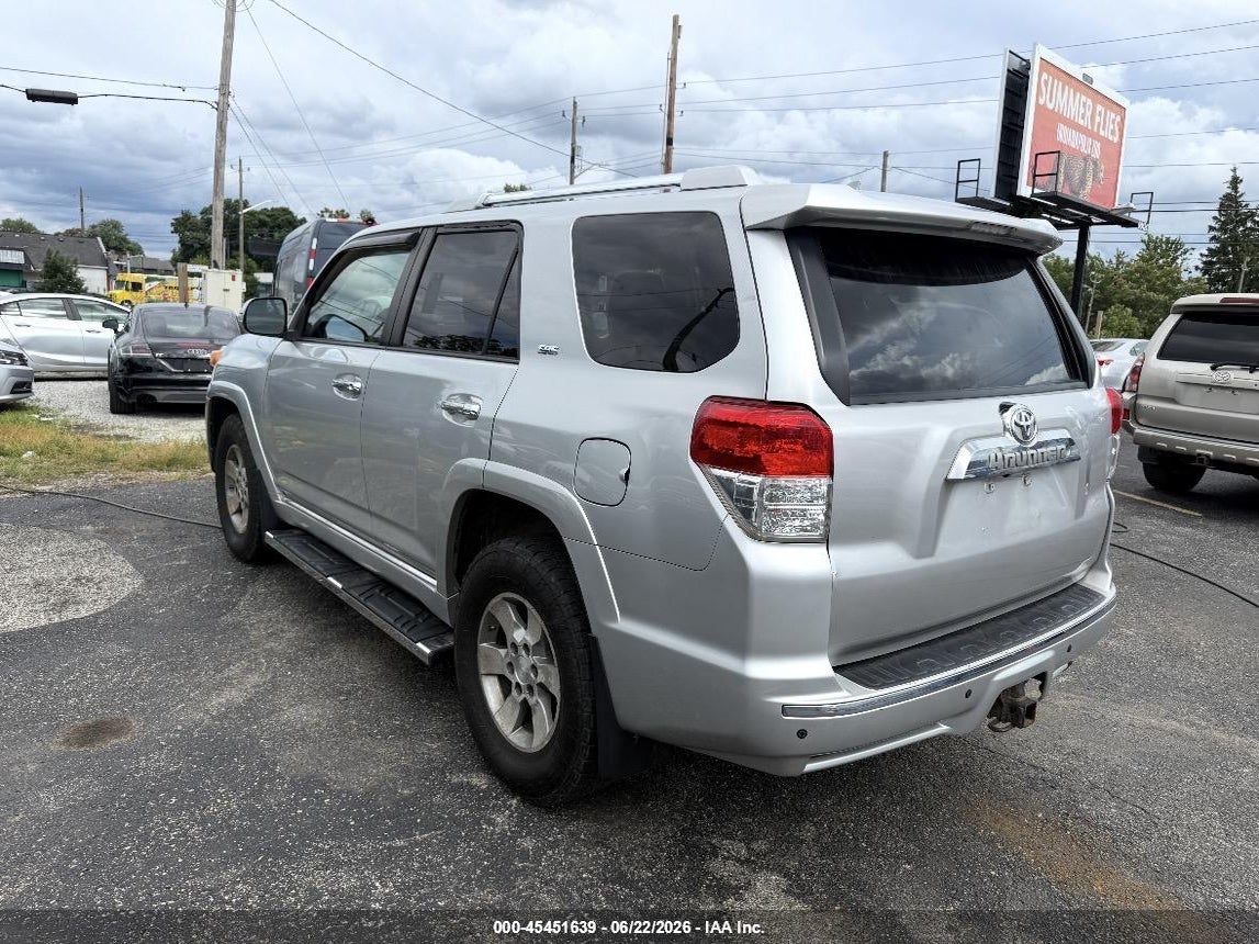 2011 TOYOTA 4RUNNER SR5 V6 thumbnail 4