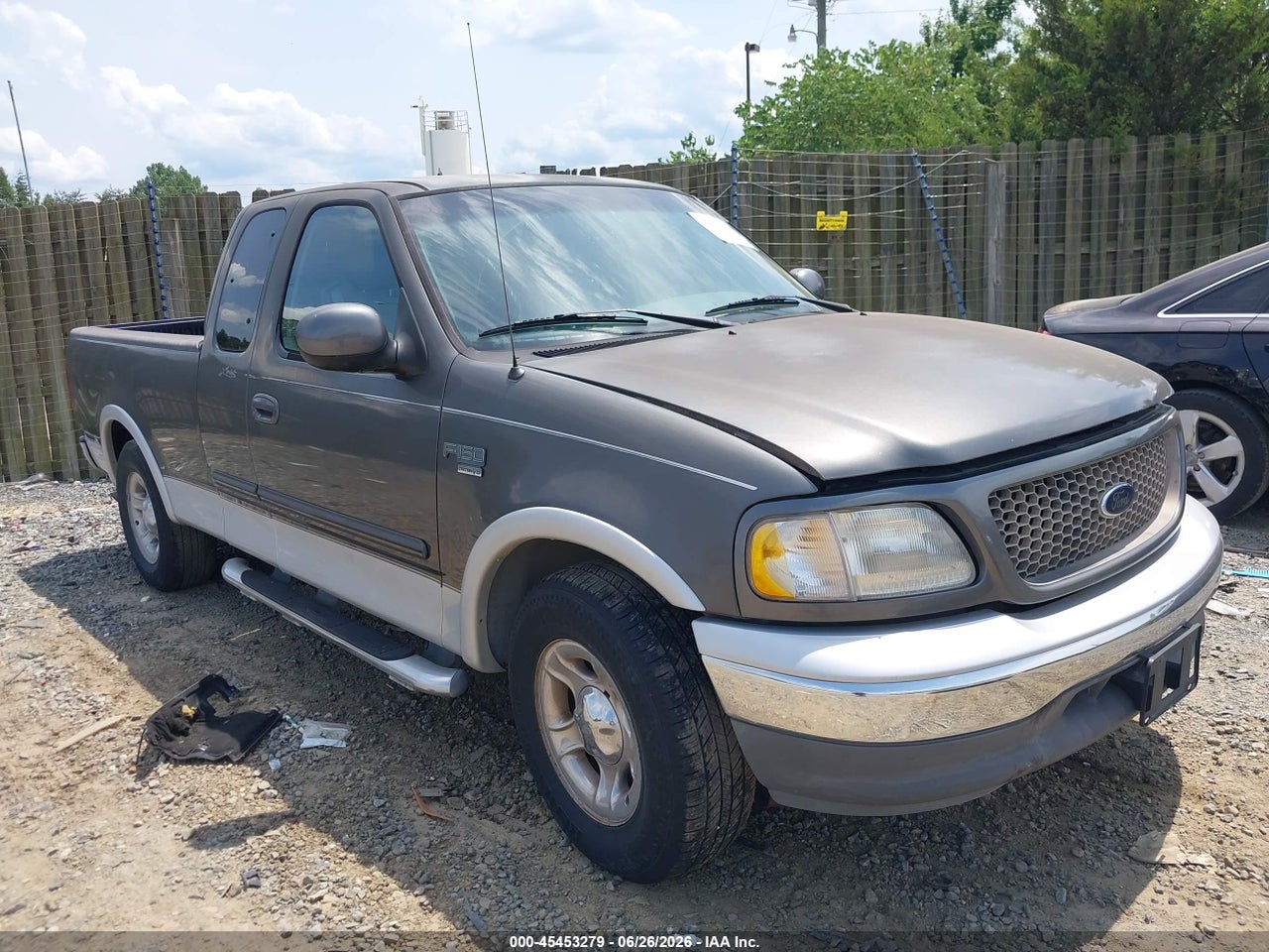 2002 FORD F-150 LARIAT/XL/XLT thumbnail 2