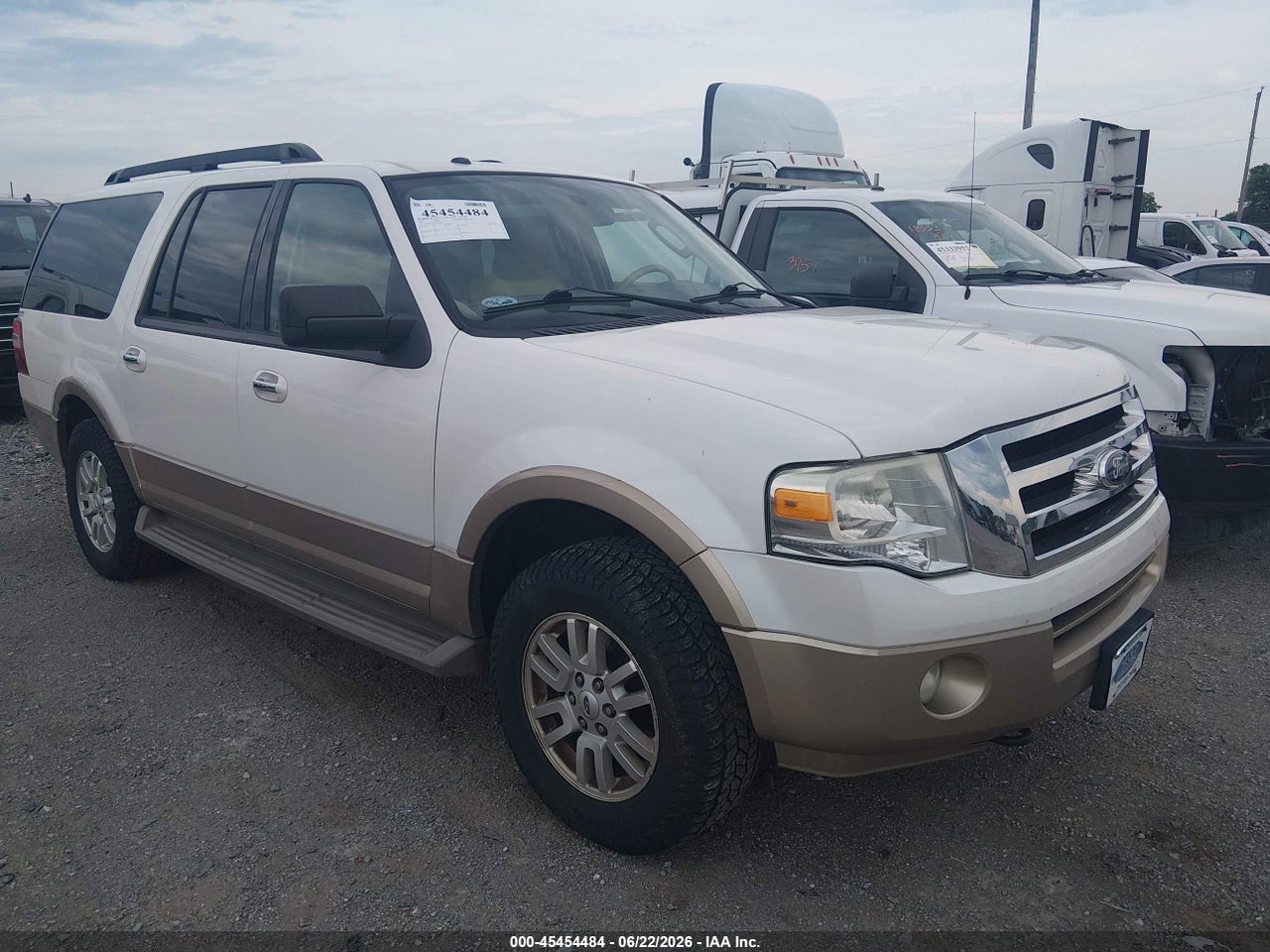 2012 FORD EXPEDITION EL XLT thumbnail 2