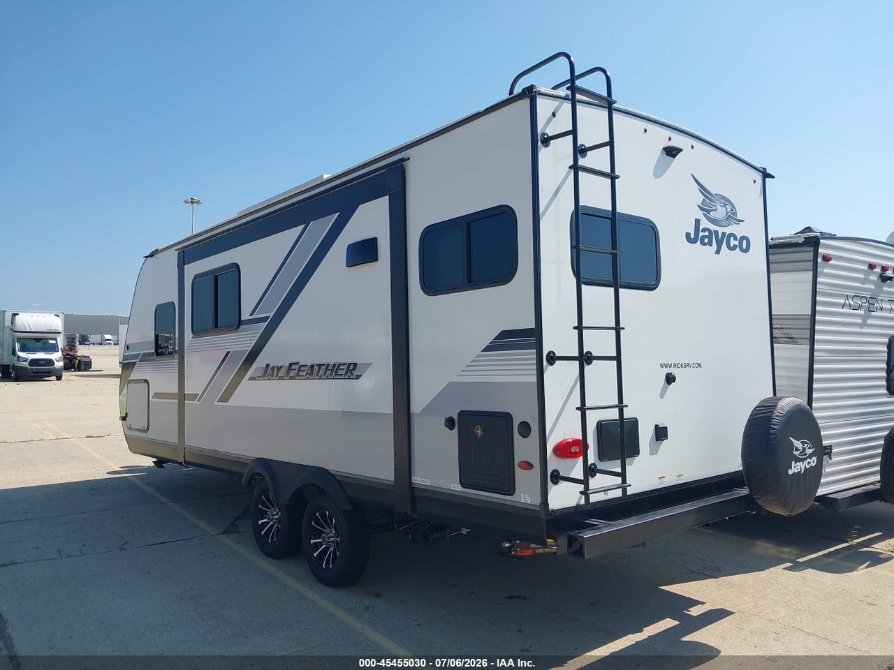 2024 JAYCO JAYFL184BH   thumbnail 4