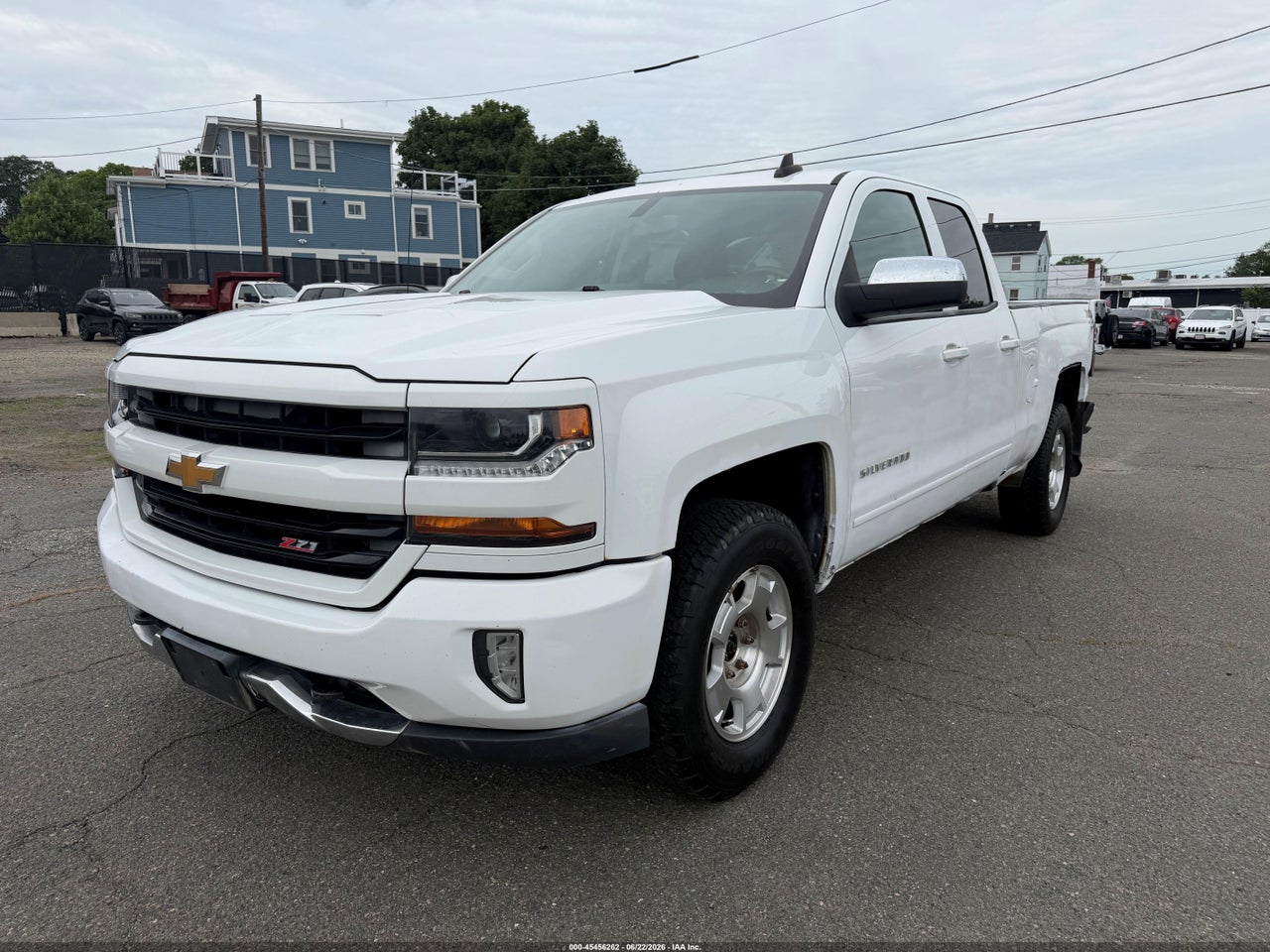 2016 CHEVROLET SILVERADO K1500 LT thumbnail 3