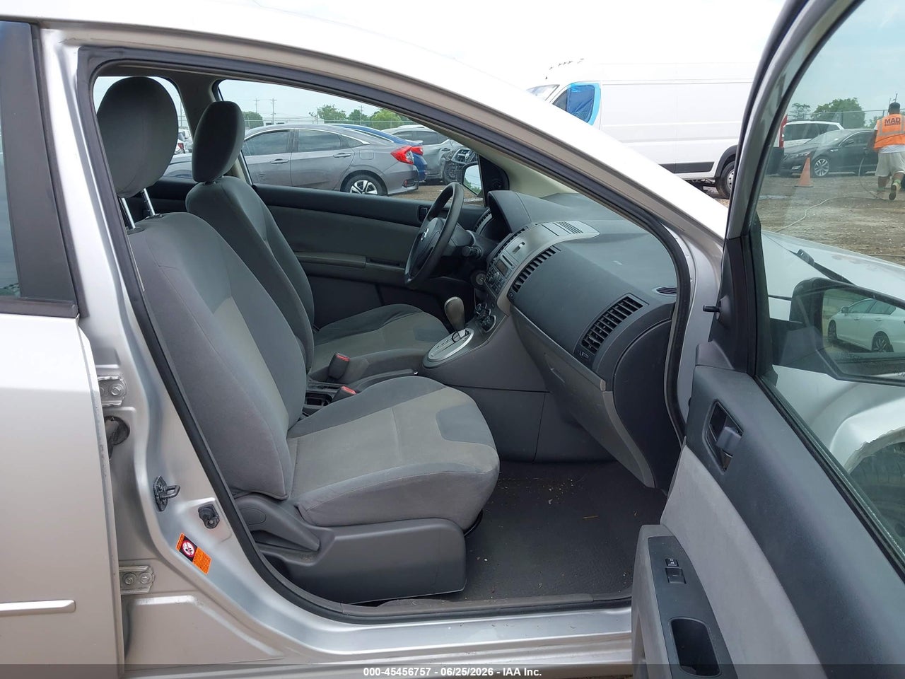 2009 NISSAN SENTRA 2.0 thumbnail 6