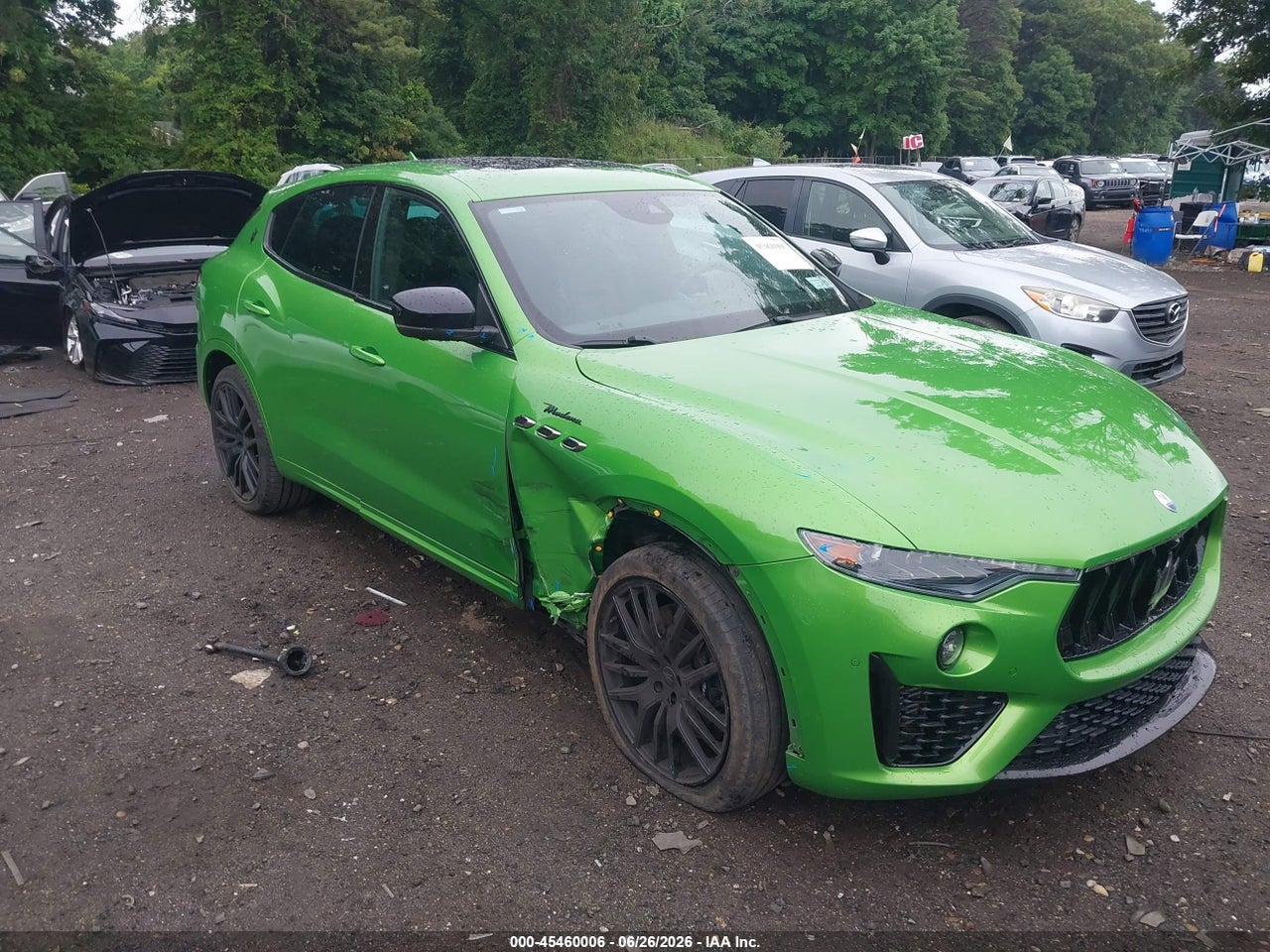 2023 MASERATI LEVANTE MODENA thumbnail 2