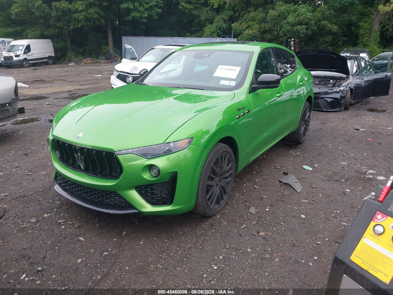 2023 MASERATI LEVANTE MODENA thumbnail 3