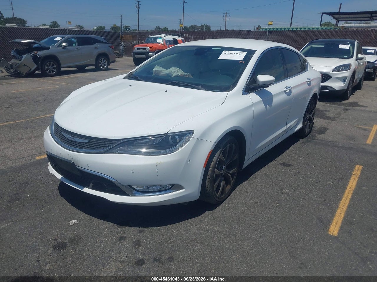 2015 CHRYSLER 200 C thumbnail 3