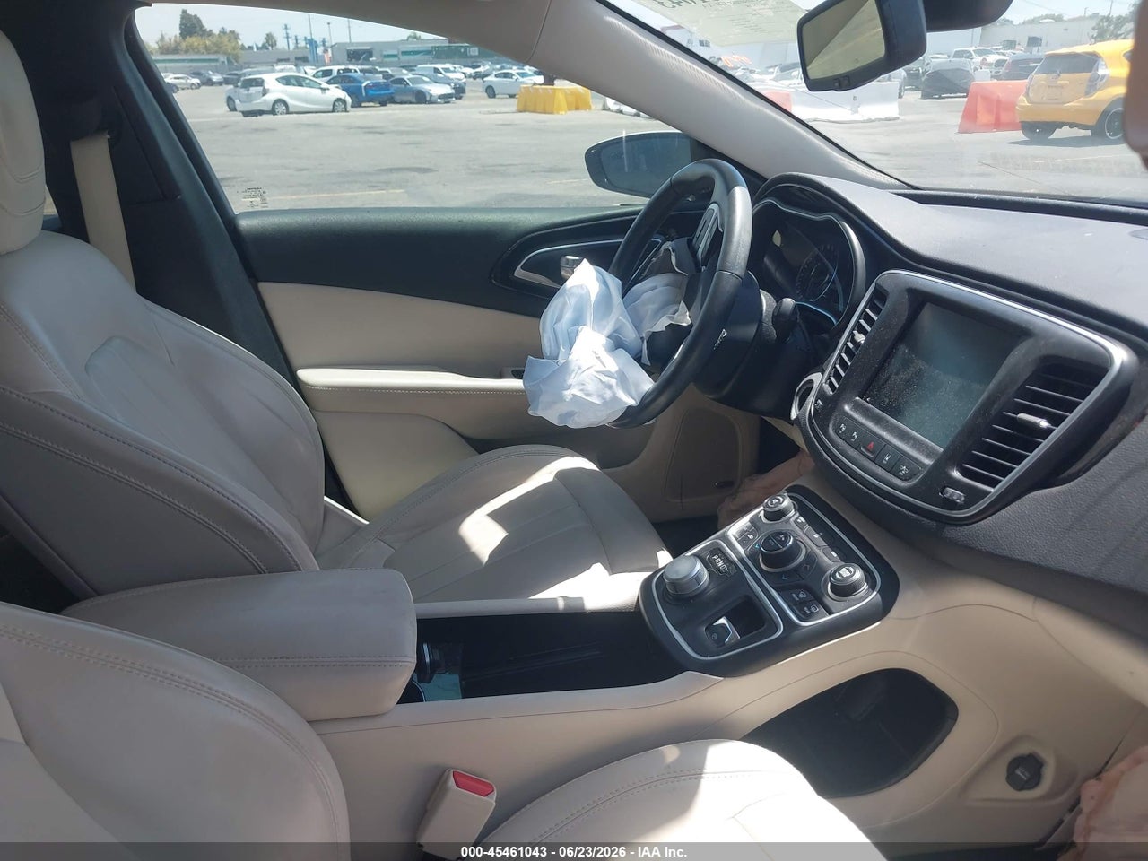 2015 CHRYSLER 200 C thumbnail 6