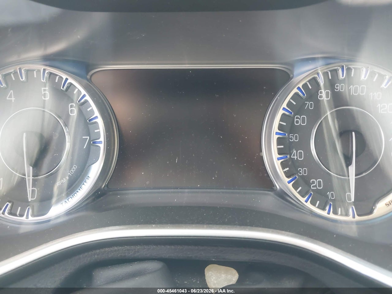 2015 CHRYSLER 200 C thumbnail 8