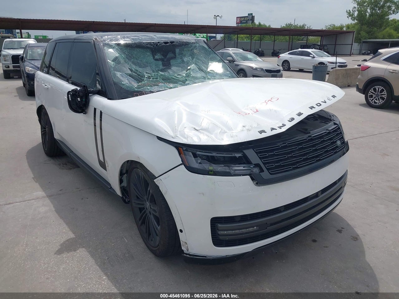 SALKP9FU7RA****** · 2024 LAND ROVER RANGE ROVER P400 SE