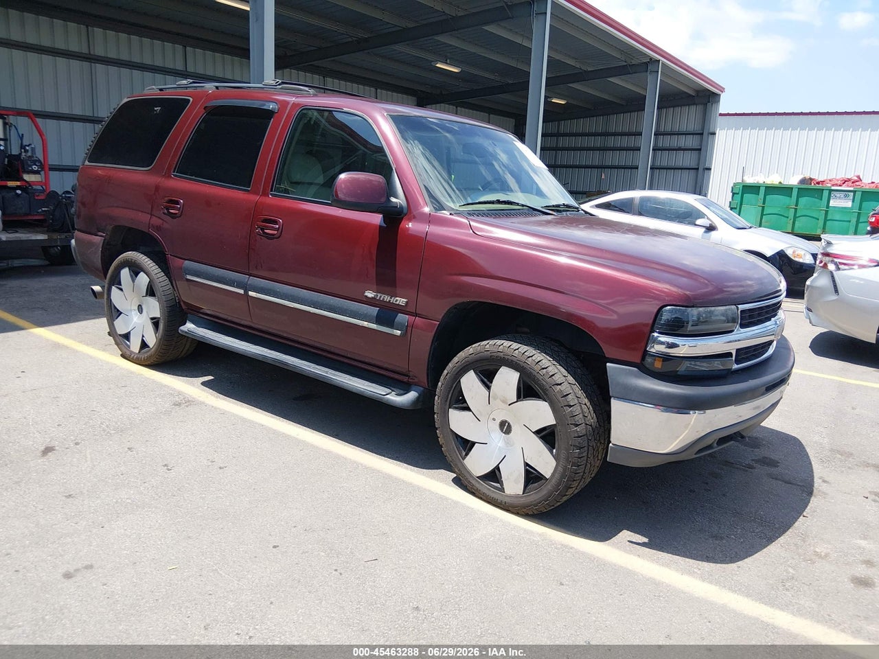 2001 CHEVROLET TAHOE LT thumbnail 2