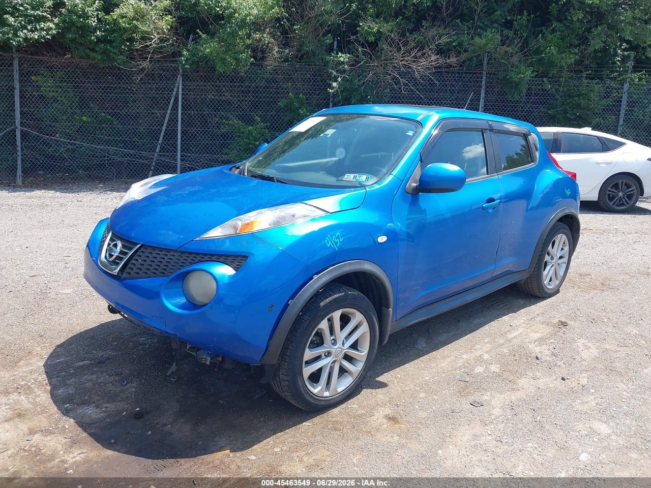 2011 NISSAN JUKE SL thumbnail 3