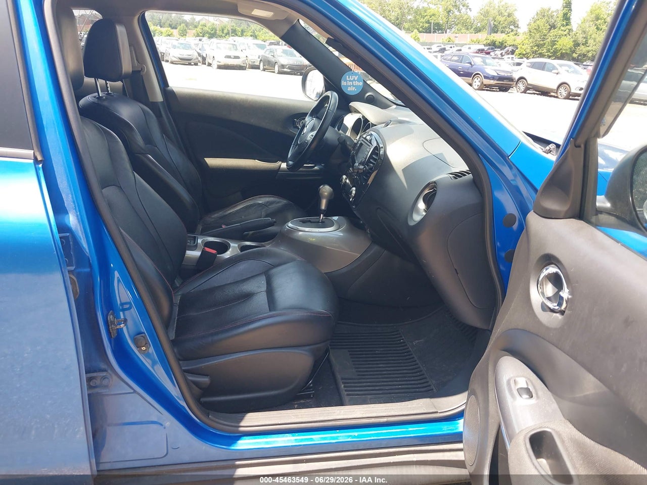 2011 NISSAN JUKE SL thumbnail 6