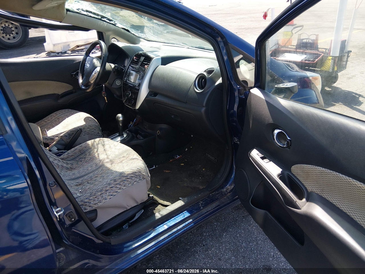 2017 NISSAN VERSA NOTE SV thumbnail 6