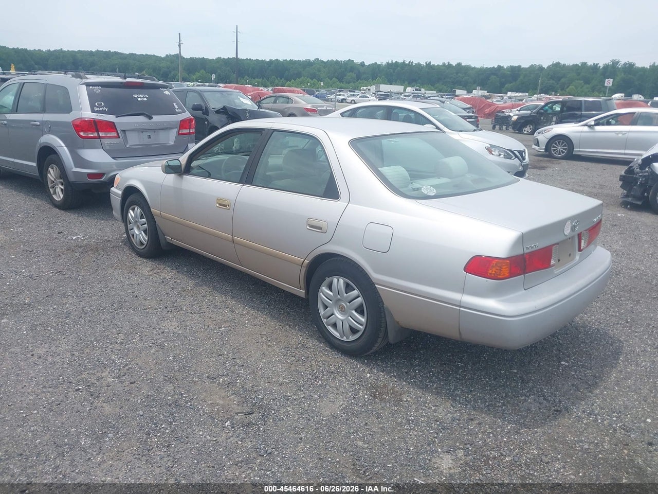 2001 TOYOTA CAMRY CE thumbnail 4