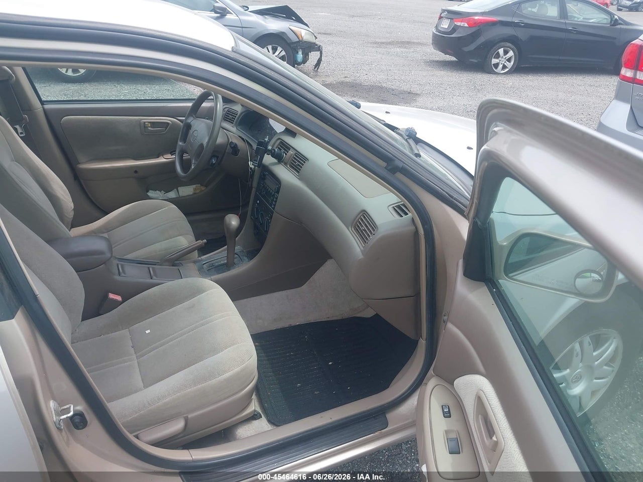 2001 TOYOTA CAMRY CE thumbnail 6