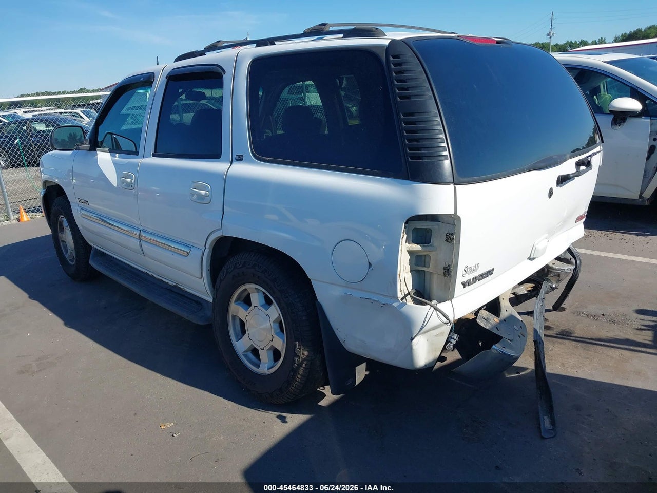 2005 GMC YUKON SLT thumbnail 4