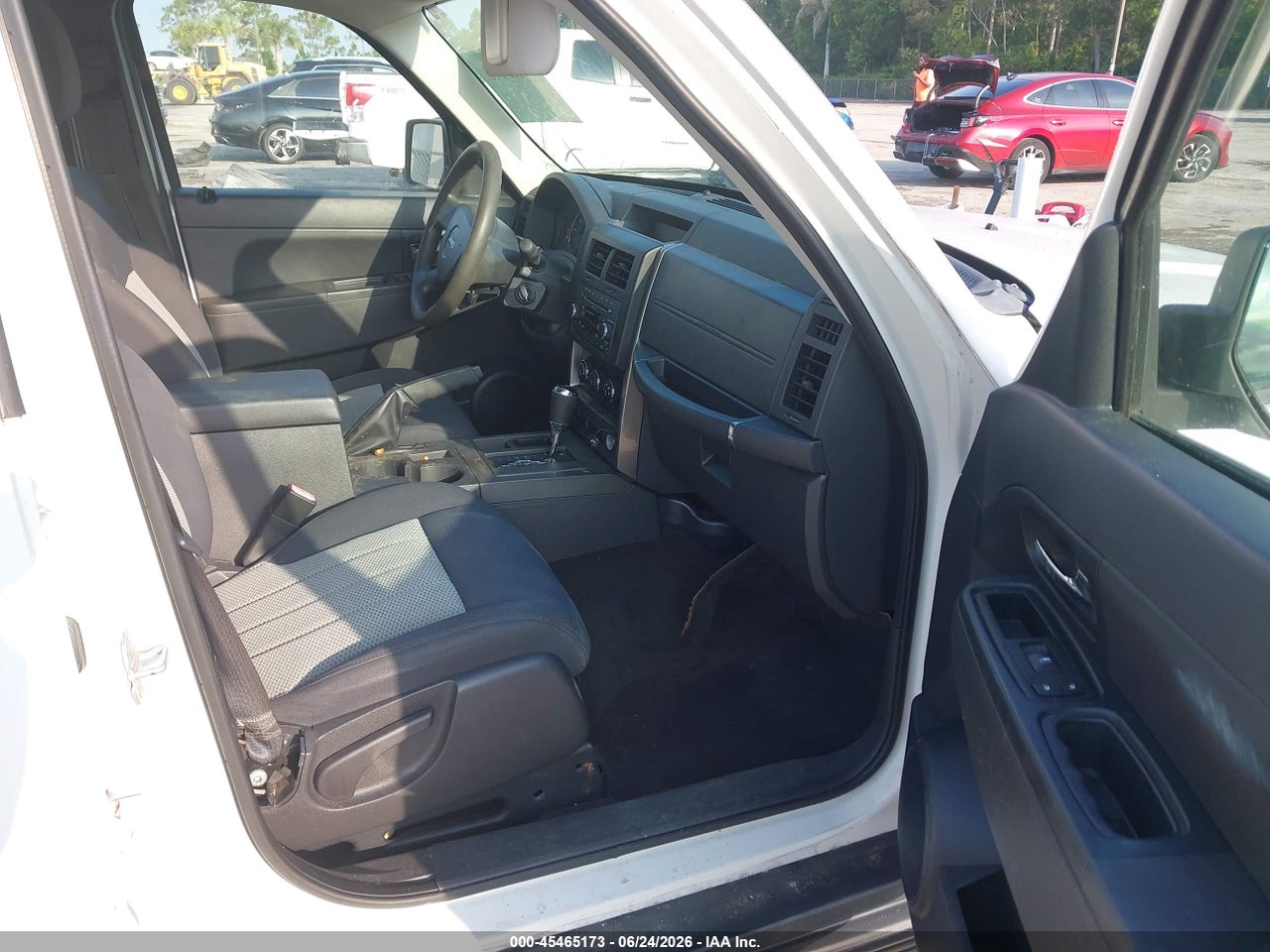 2010 JEEP LIBERTY SPORT · 5/12
