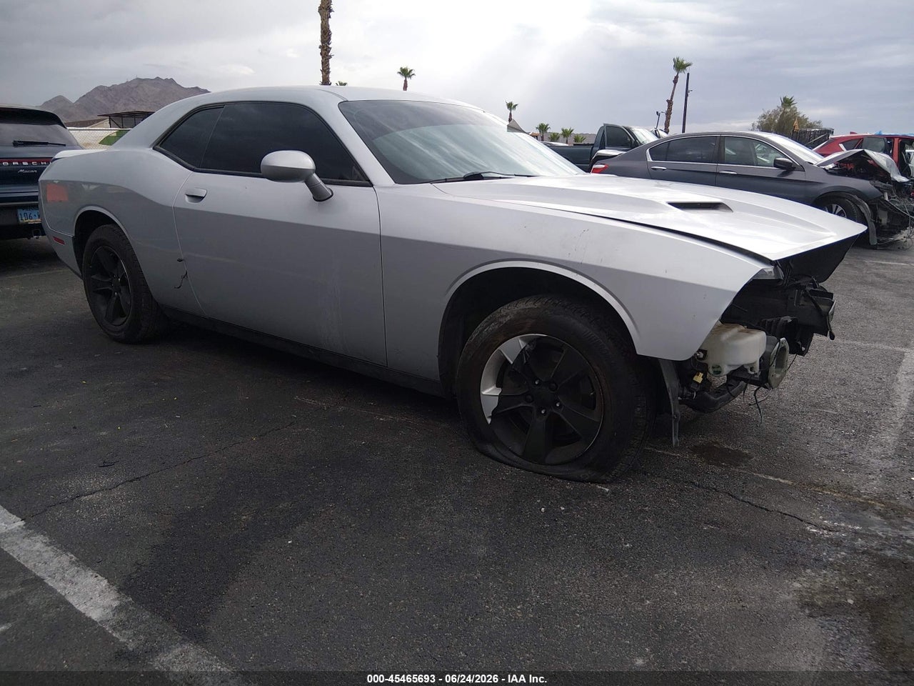2020 DODGE CHALLENGER SXT thumbnail 2