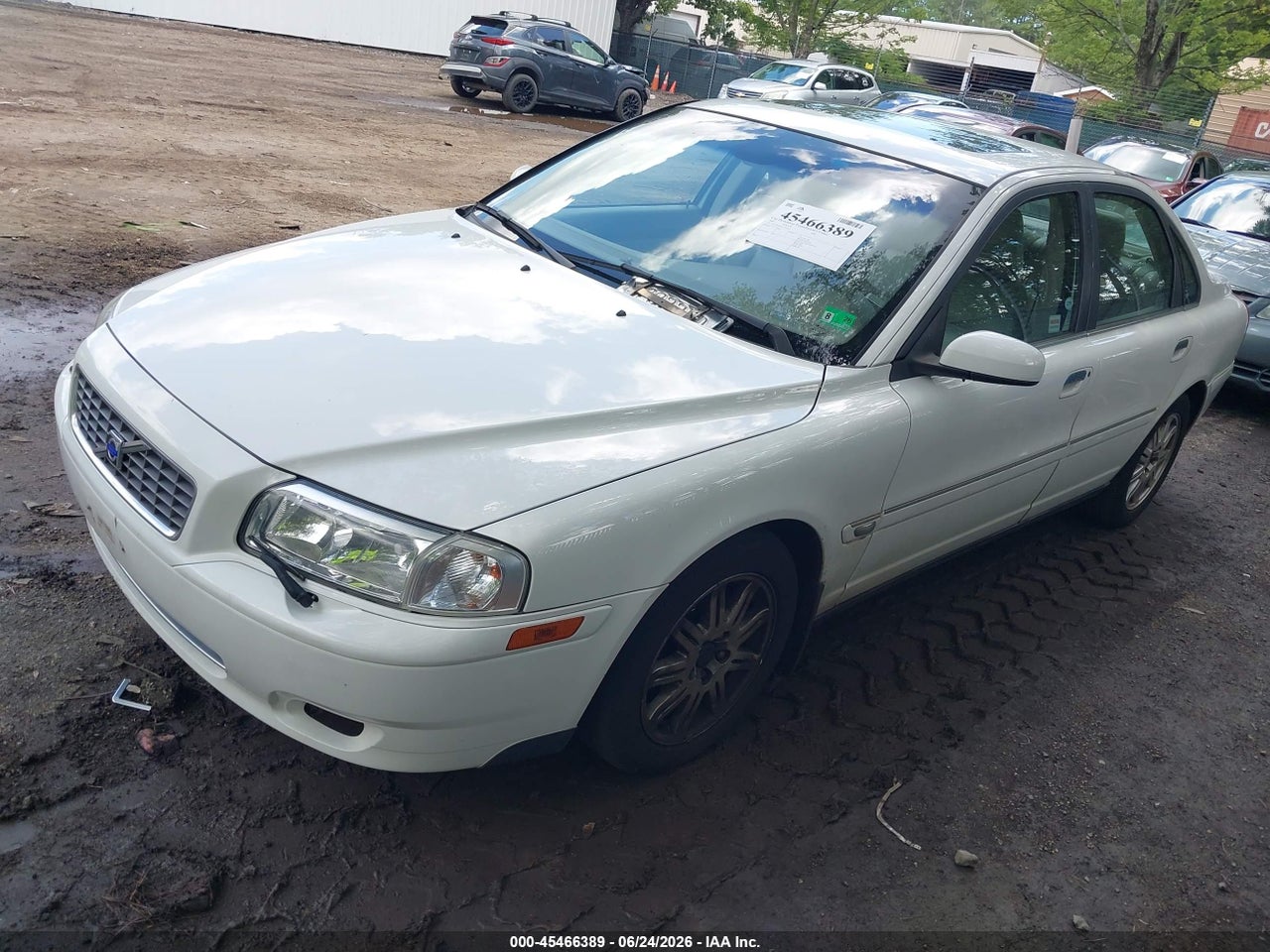 2004 VOLVO S80 2.5T thumbnail 3