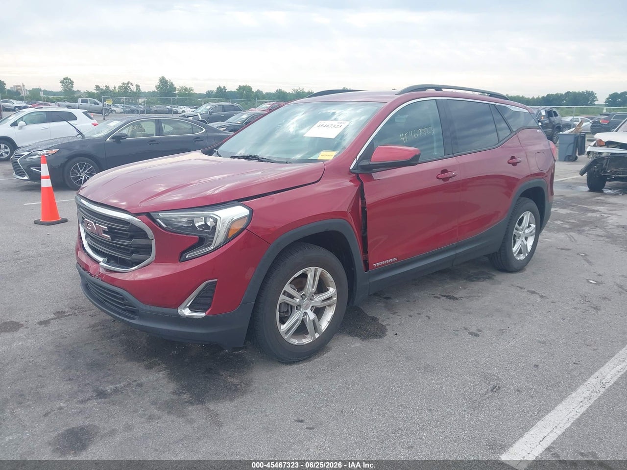 2018 GMC TERRAIN SLE thumbnail 3