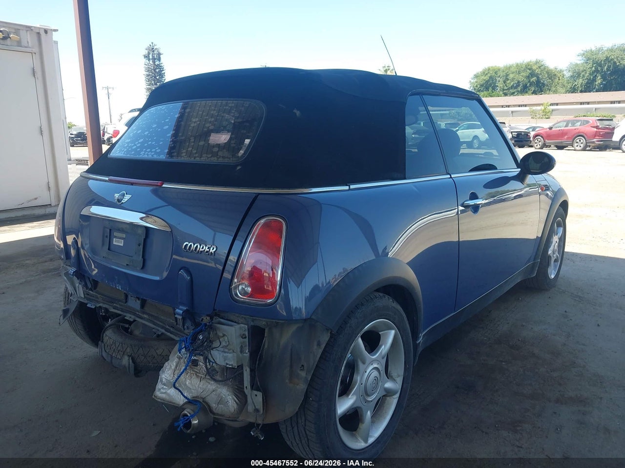 2005 MINI COOPER   · 4/12