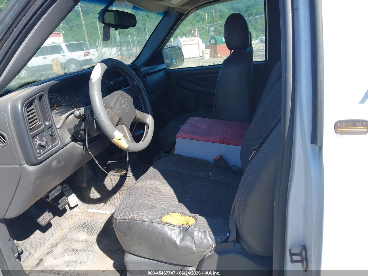 2004 CHEVROLET SILVERADO 1500 WORK TRUCK thumbnail 6