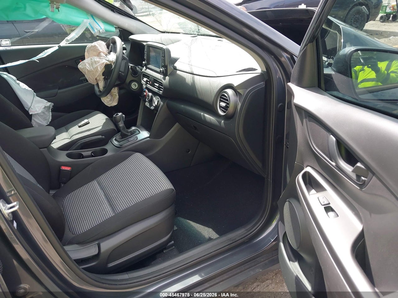 2019 HYUNDAI KONA SE thumbnail 6