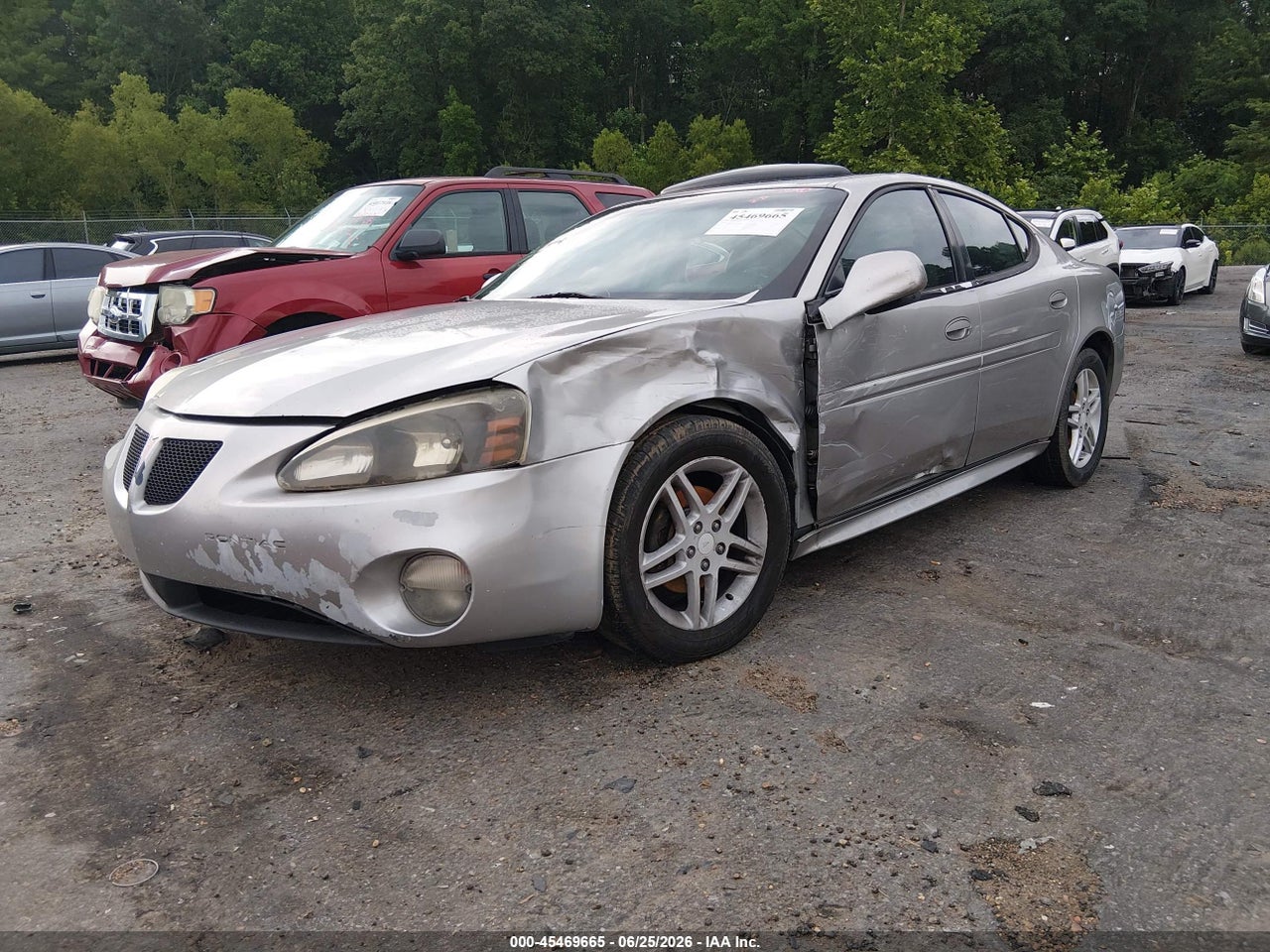 2006 PONTIAC GRAND PRIX GT thumbnail 3