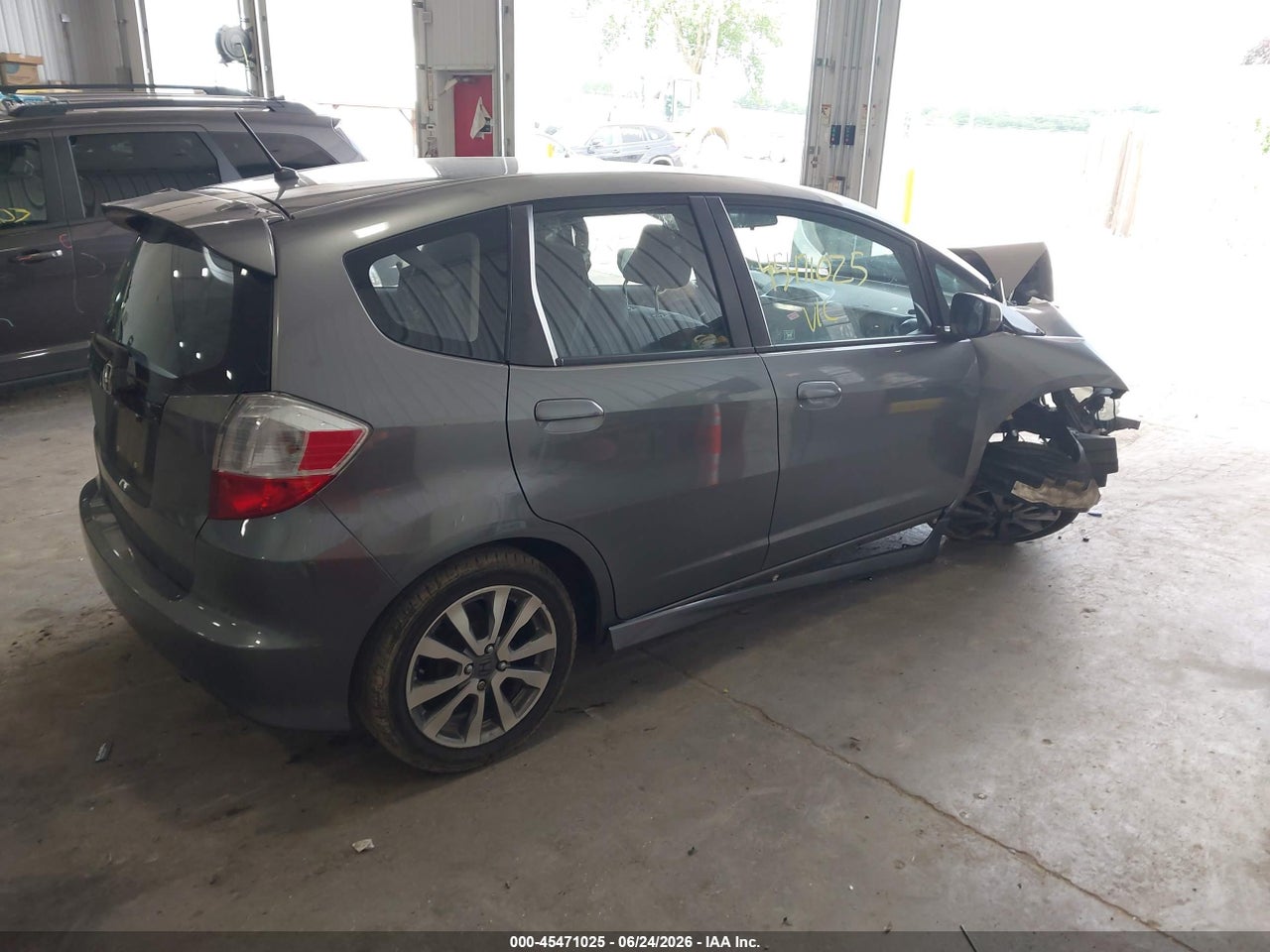 Image 4