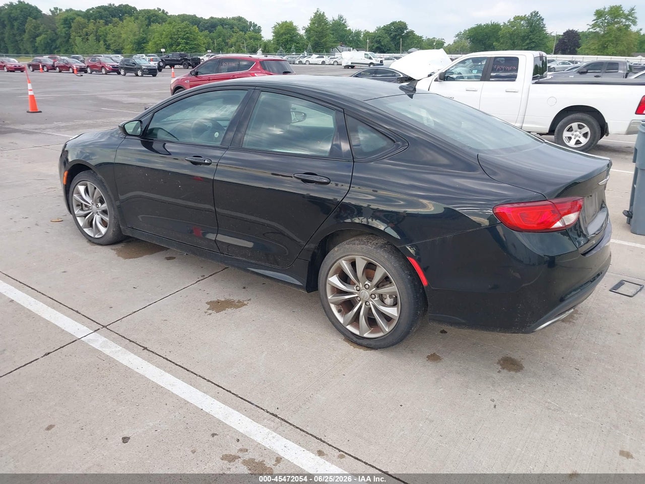 2015 CHRYSLER 200 S thumbnail 4