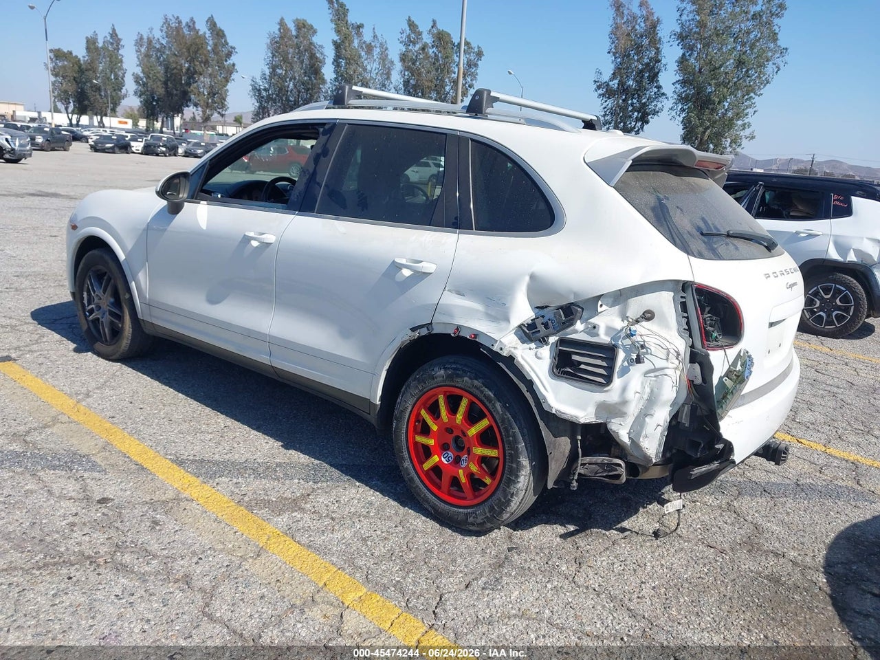 2014 PORSCHE CAYENNE PLATINUM EDITION thumbnail 4