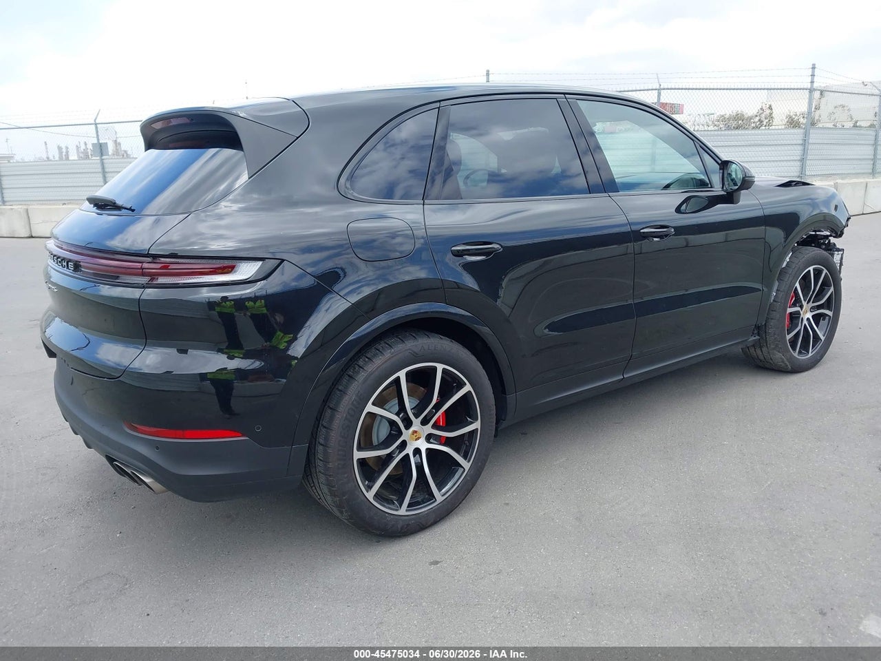 2024 PORSCHE CAYENNE S thumbnail 5