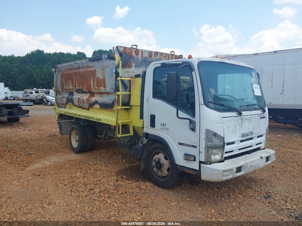 2012 ISUZU NPR GAS REG   thumbnail 2