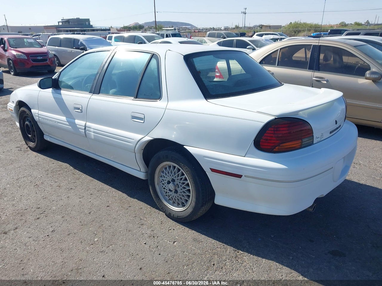 1997 PONTIAC GRAND AM SE thumbnail 4