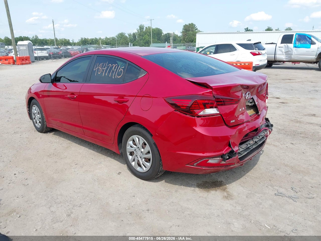 2019 HYUNDAI ELANTRA SE thumbnail 4