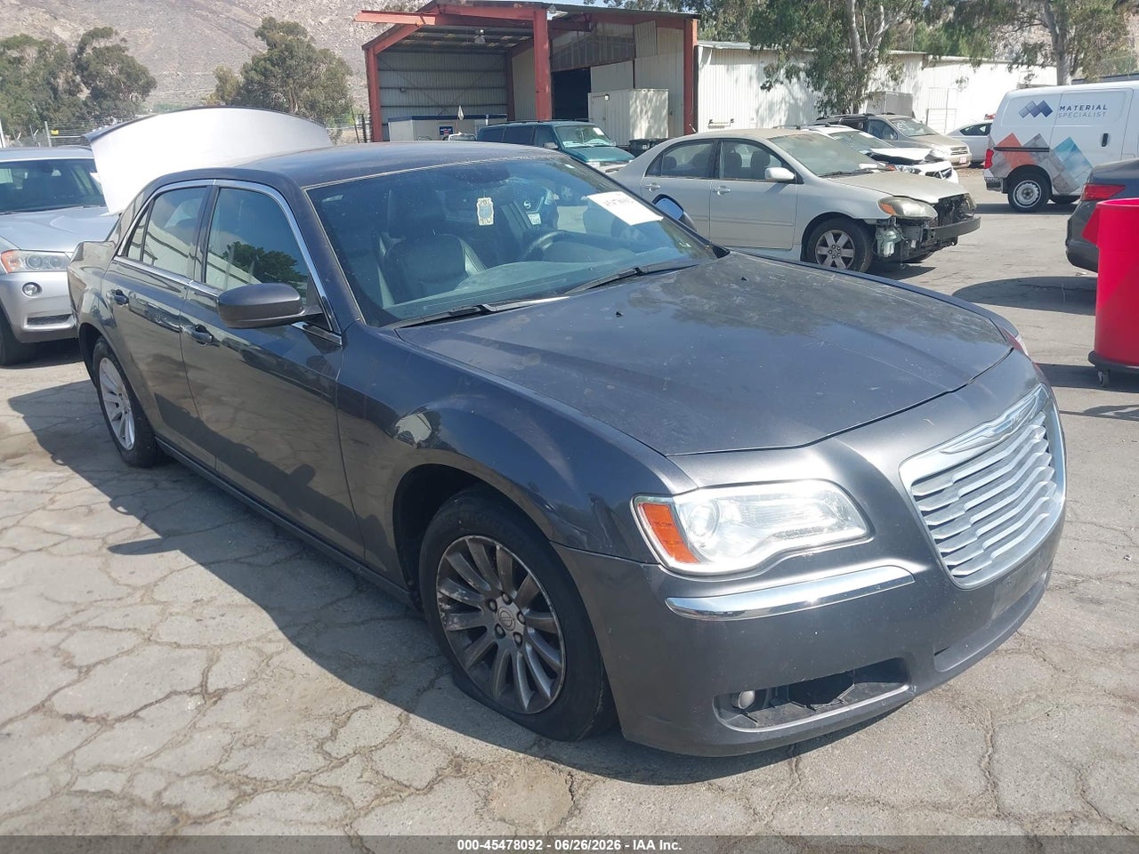 2C3CCAAG4DH****** · 2013 CHRYSLER 300 MOTOWN