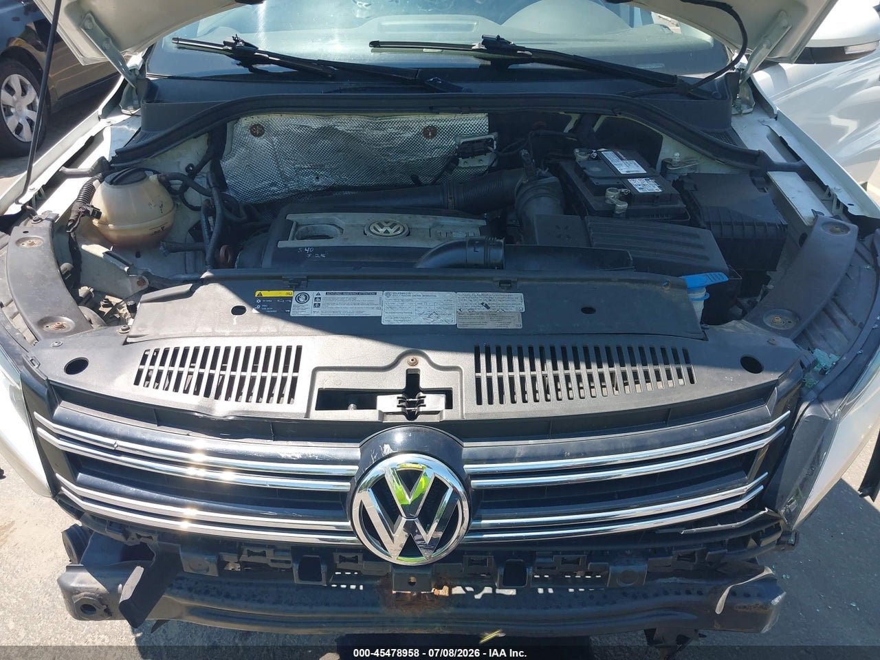 2015 VOLKSWAGEN TIGUAN S thumbnail 11
