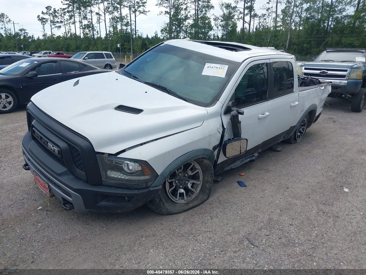 2016 RAM 1500 REBEL thumbnail 3