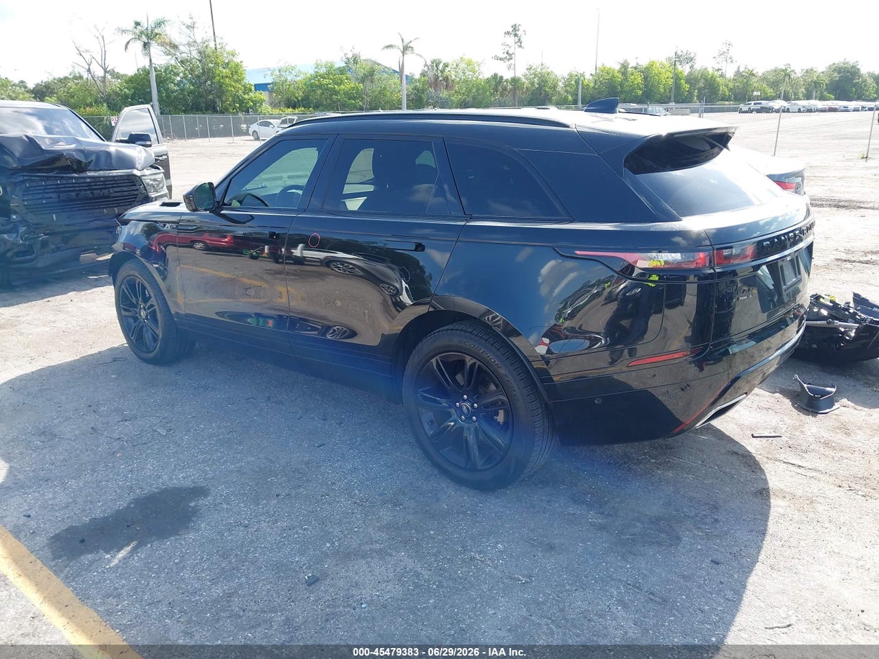 2021 LAND ROVER RANGE ROVER VELAR P340 R-DYNAMIC S thumbnail 4