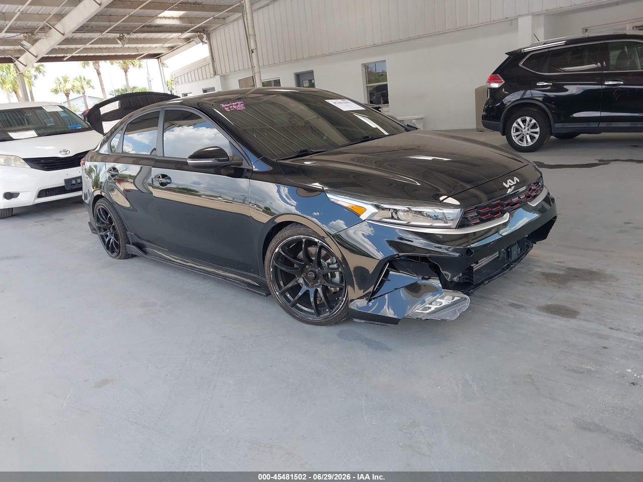 2023 KIA FORTE GT thumbnail 2