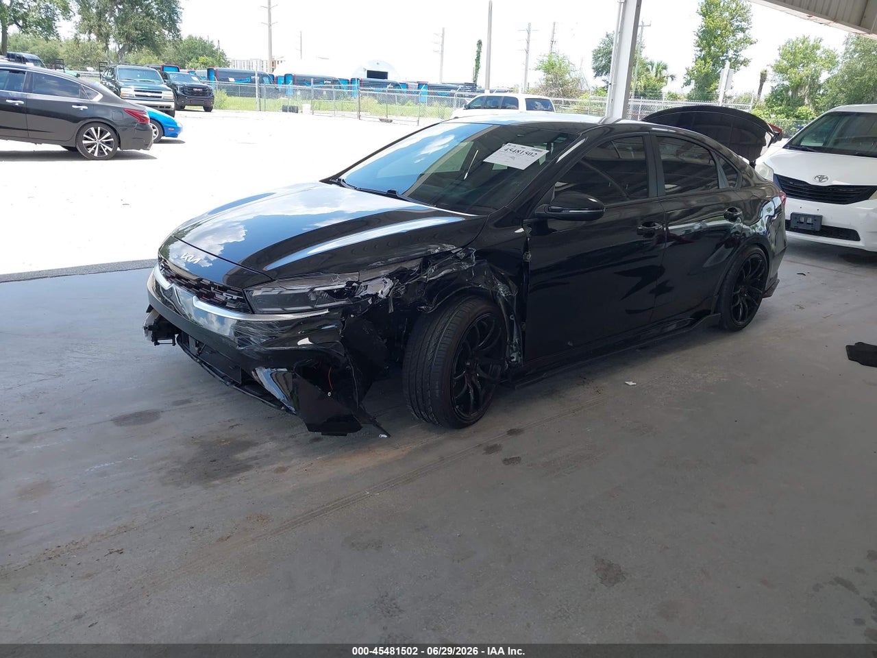 2023 KIA FORTE GT thumbnail 3