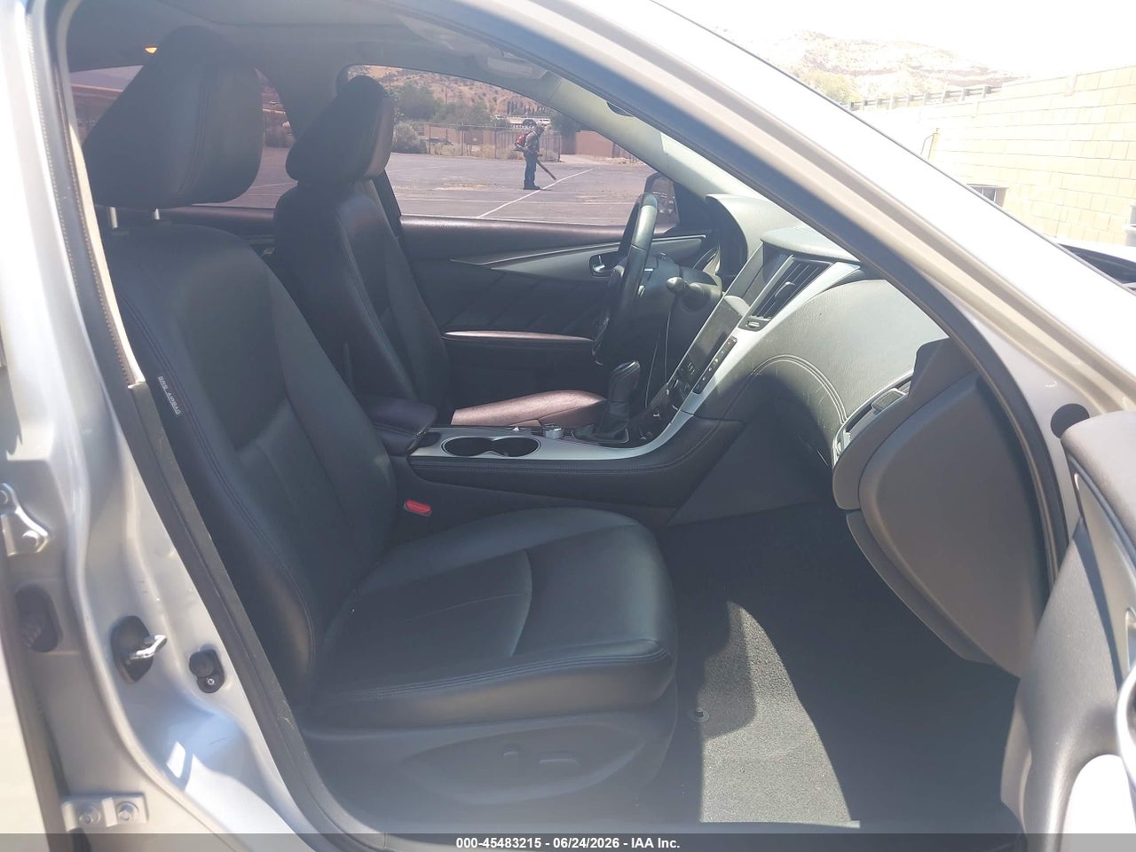 2020 INFINITI Q50 LUXE thumbnail 6