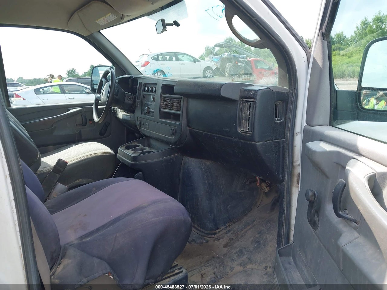 2013 GMC SAVANA 2500 WORK VAN thumbnail 6