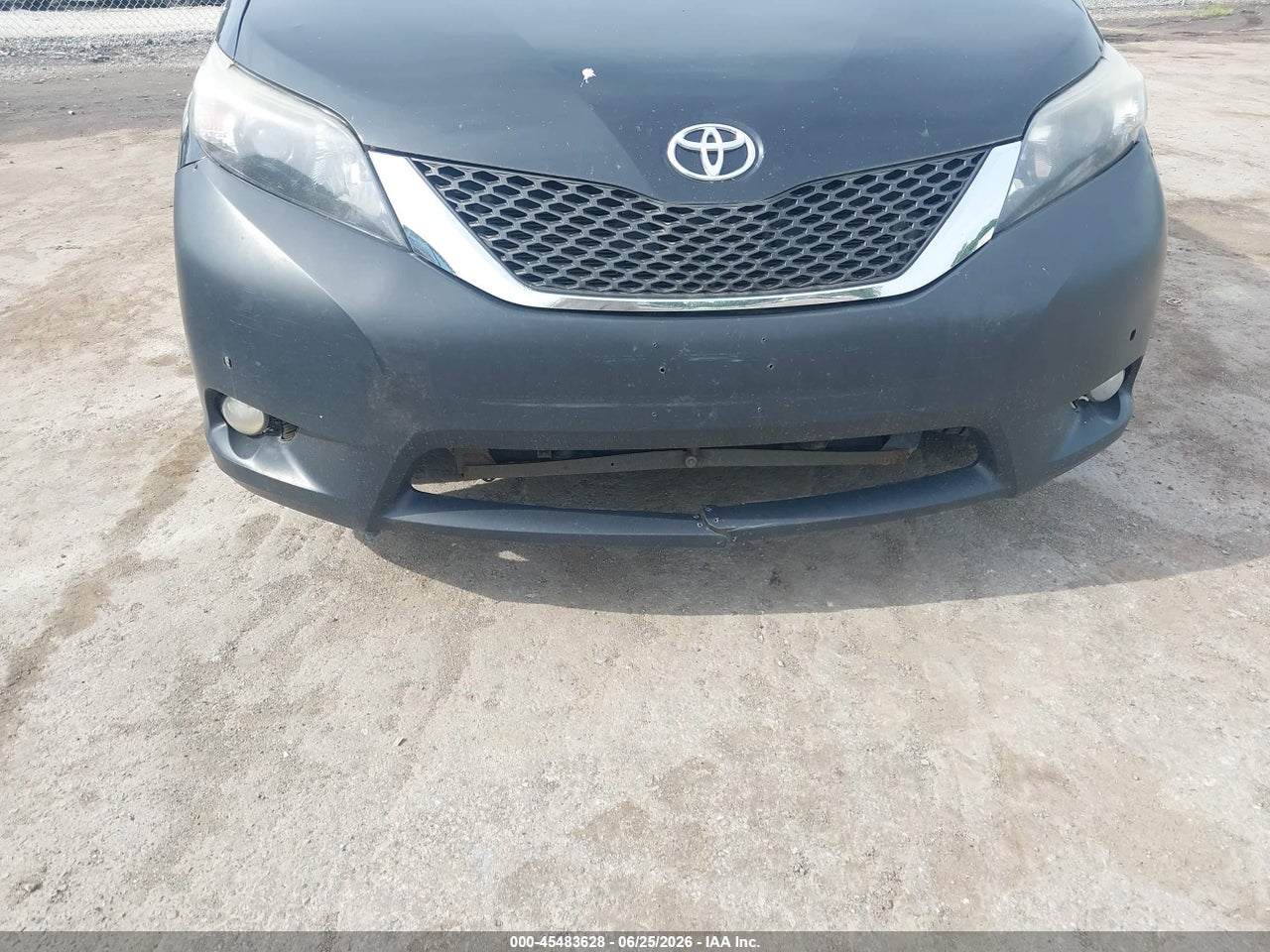 2014 TOYOTA SIENNA SPORT thumbnail 7