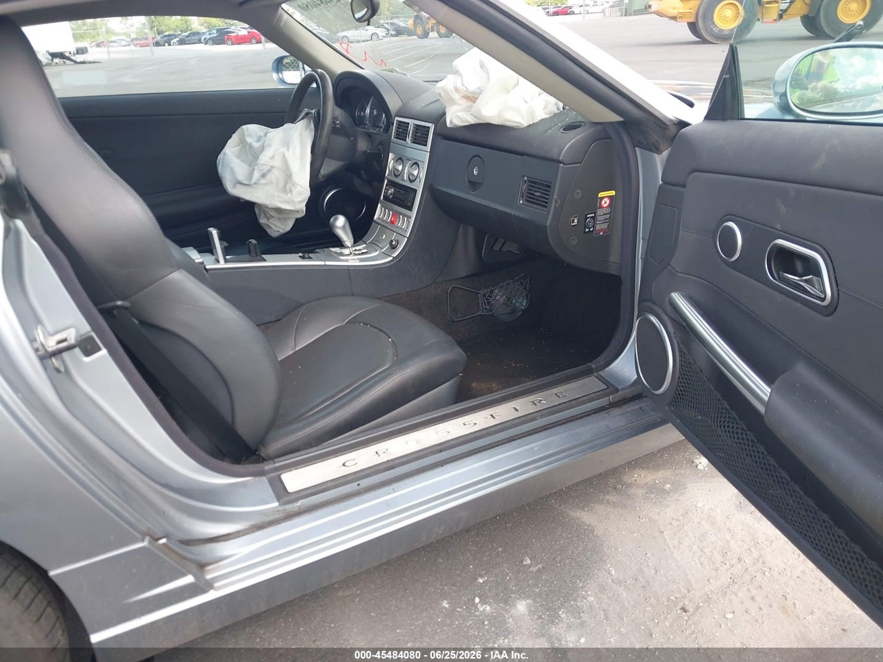 2005 CHRYSLER CROSSFIRE LIMITED thumbnail 6