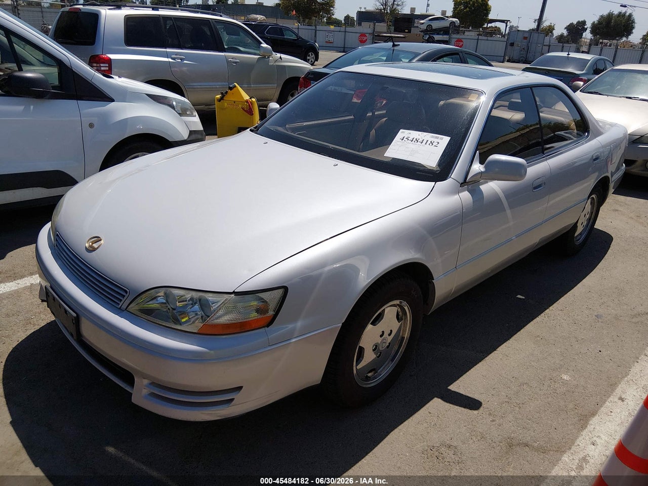 1994 LEXUS ES 300 thumbnail 3