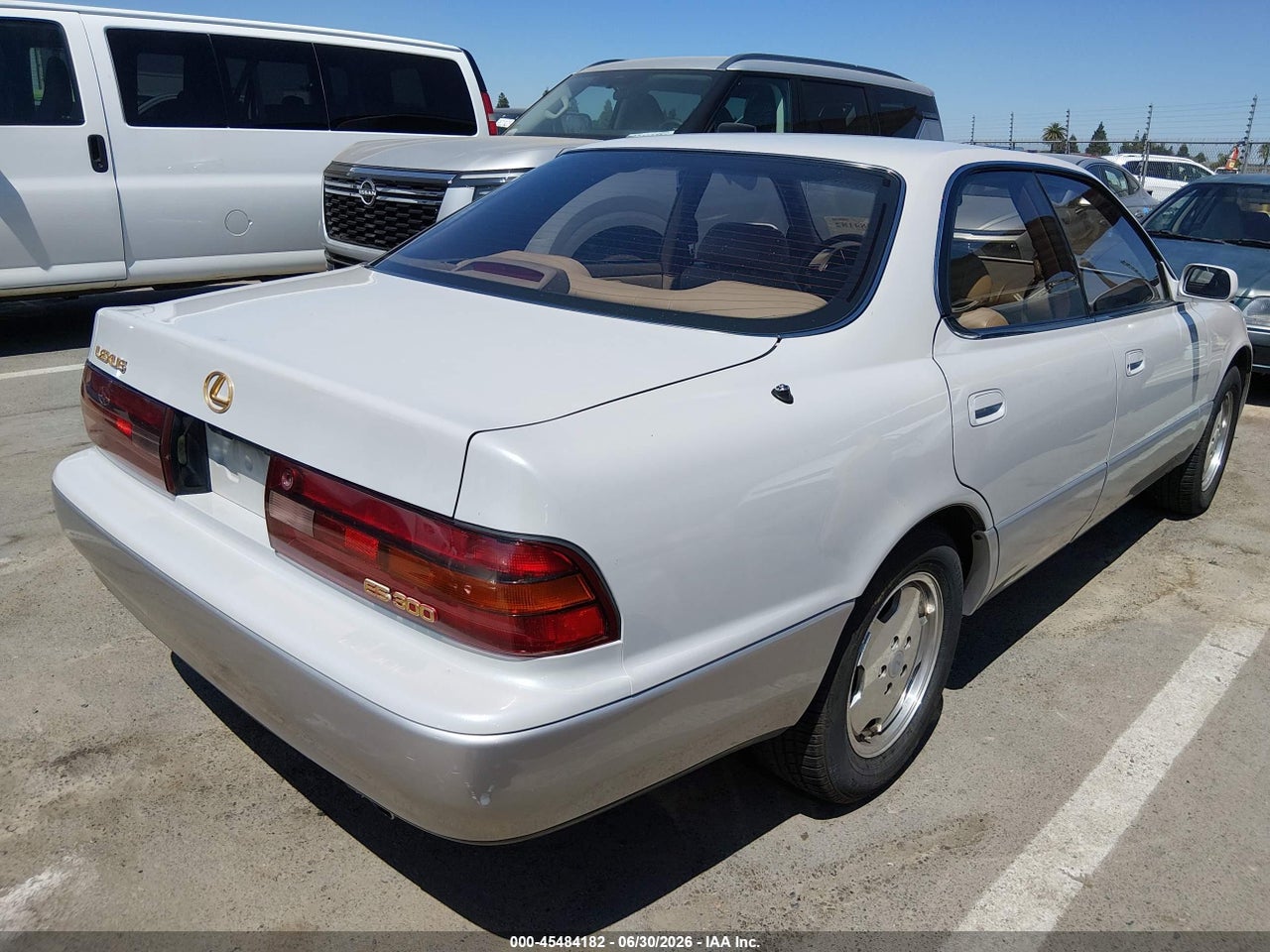 1994 LEXUS ES 300 thumbnail 5