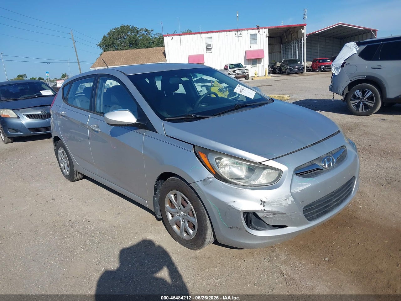 2013 HYUNDAI ACCENT GS thumbnail 2