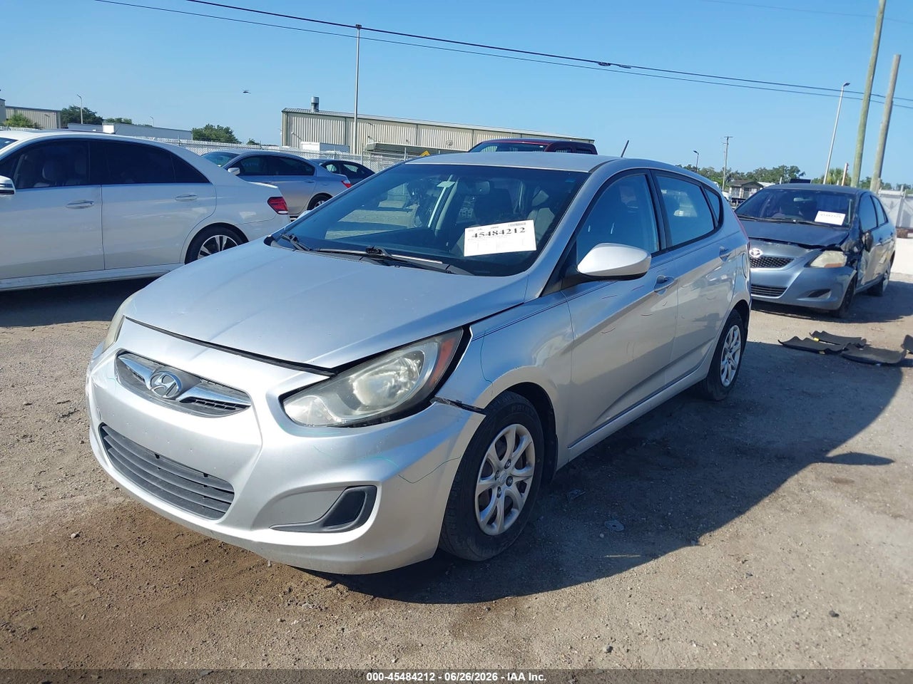 2013 HYUNDAI ACCENT GS thumbnail 3