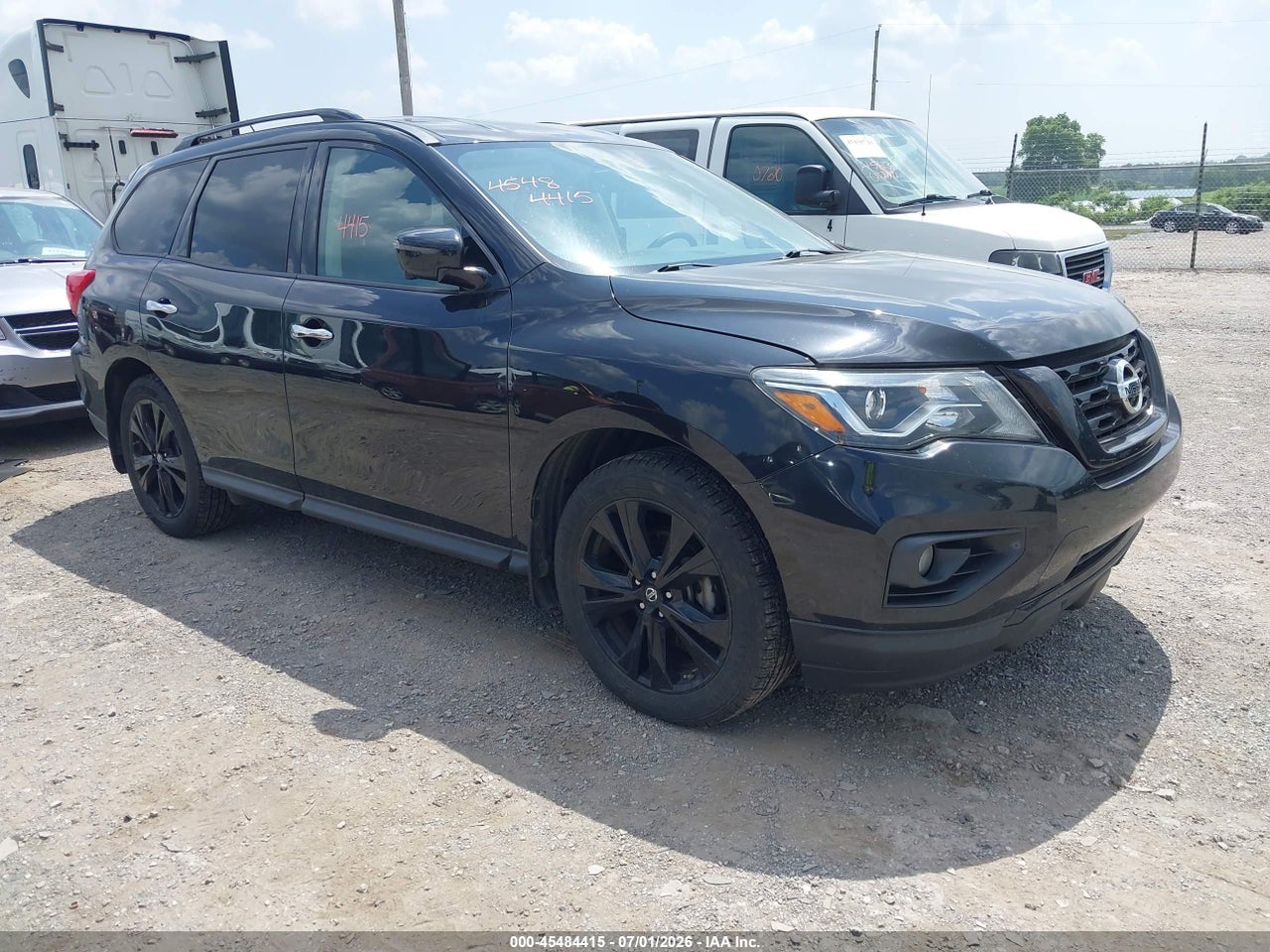 2018 NISSAN PATHFINDER SL thumbnail 2